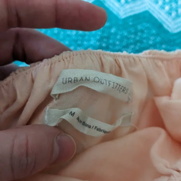 One Shoulder Ruffle top Pink - Picture 3 of 3